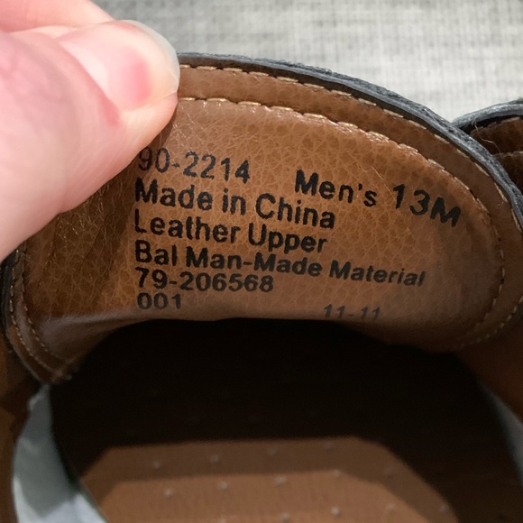 Black Dockers Men’s Oxford Dress Shoes - Picture 5 of 5